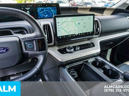 Used 2025 Ford Expedition Max Active AWD/4WD image 34