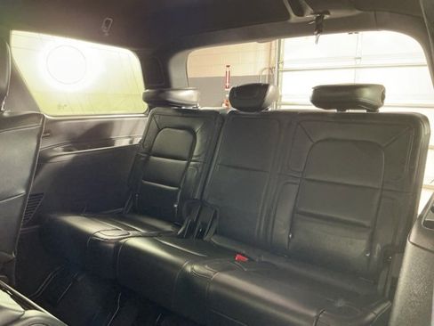 Used 2024 Lincoln Navigator Reserve w/ Equipment Group 201A image 32