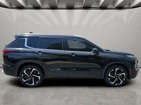 Used 2023 Mitsubishi Outlander SEL FWD image 6