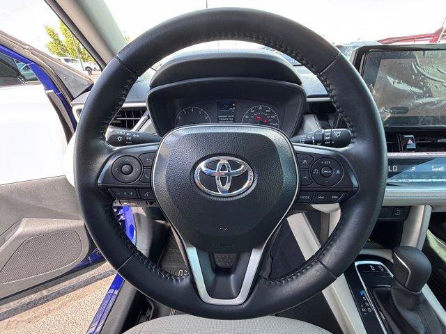 Used 2025 Toyota Corolla Cross LE w/ Moonroof Package AWD/4WD image 22