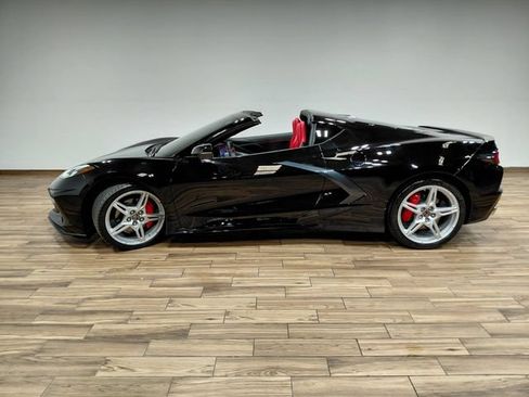 Used 2024 Chevrolet Corvette Stingray Coupe w/ 1LT RWD image 20