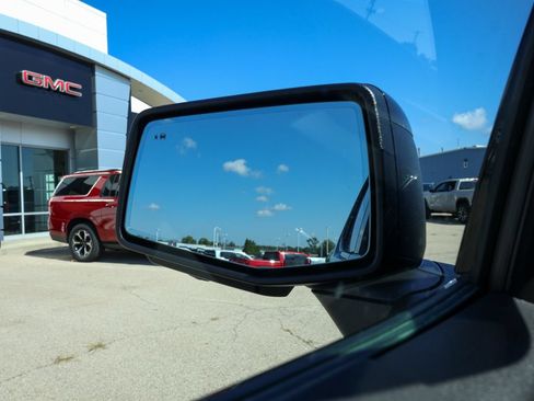New 2026 GMC Sierra 1500 AT4 w/ AT4 Premium Package AWD/4WD image 25