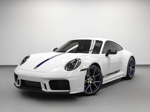 Certified 2025 Porsche 911 Carrera T w/ Sportdesign Package RWD image 6