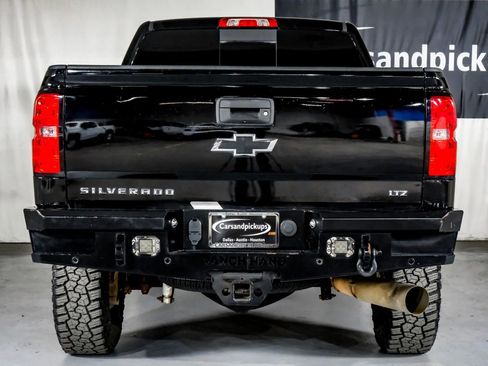 Used 2019 Chevrolet Silverado 2500 LTZ w/ Duramax Plus Package image 9