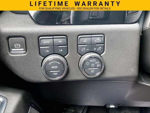 Used 2024 Chevrolet Silverado 1500 High Country AWD/4WD image 28