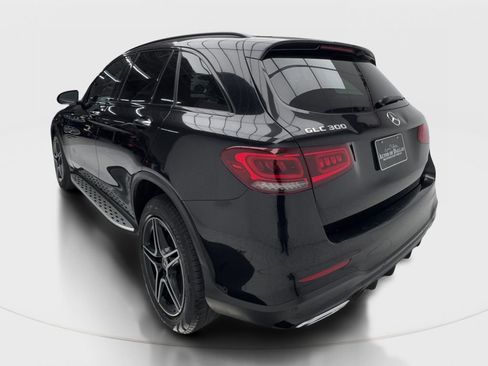 Used 2022 Mercedes-Benz GLC 300 image 10