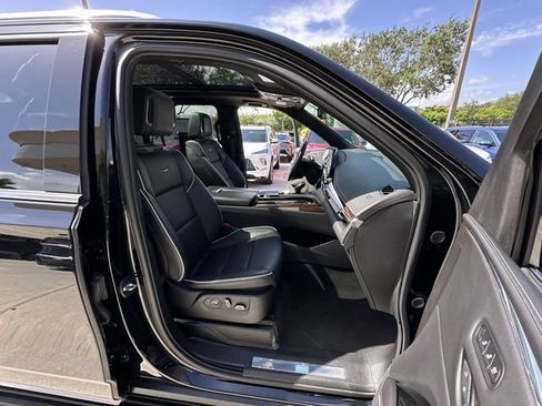 Certified 2024 Cadillac Escalade ESV Premium Luxury RWD image 34