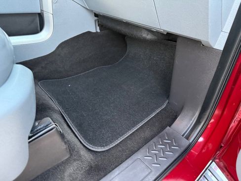 Used 2014 Ford F150 Lariat w/ Equipment Group 502A Luxury image 26