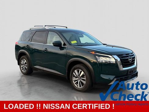 Certified 2023 Nissan Pathfinder SL w/ Cargo Package AWD/4WD image 3