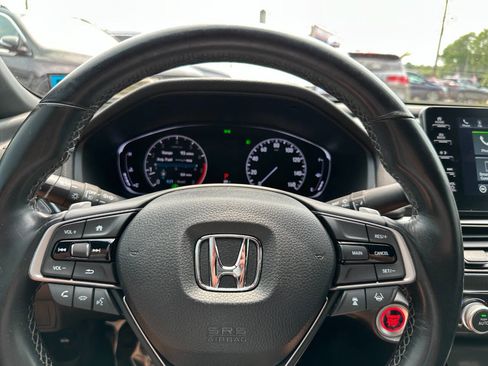 Used 2019 Honda Accord Sport image 21