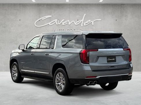 Certified 2025 GMC Yukon XL Denali AWD/4WD image 14