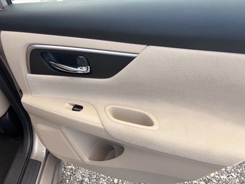 Used 2015 Nissan Altima 2.5 S FWD image 20