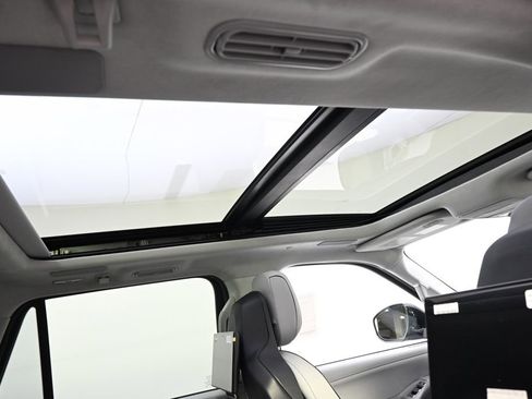 New 2026 Lincoln Navigator L Black Label image 17