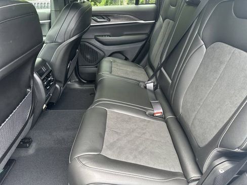 New 2026 Jeep Grand Cherokee Altitude RWD image 20