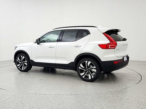 New 2026 Volvo XC40 B5 Ultra w/ Protection Package Premier AWD/4WD image 7