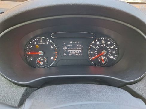 Used 2016 Kia Sorento LX w/ LX Convenience Package image 14