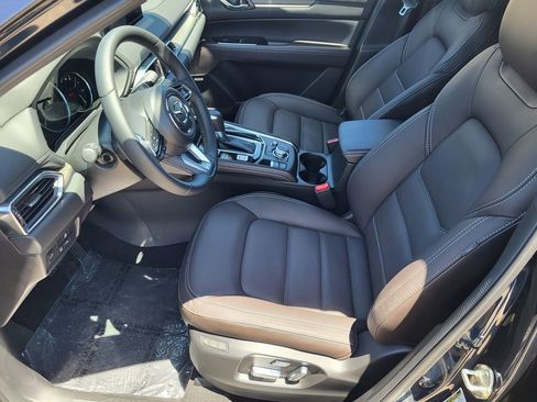 Used 2025 MAZDA CX-5 Signature image 9