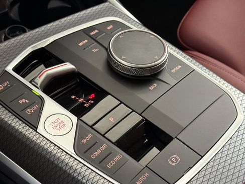 New 2026 BMW 330i Sedan w/ Convenience Package image 18