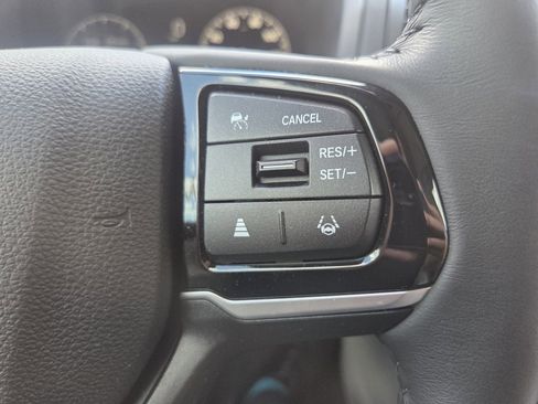 Used 2025 Honda Odyssey EX-L image 19