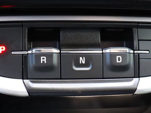 Used 2022 GMC Terrain SLE w/ Driver Convenience Package FWD image 51