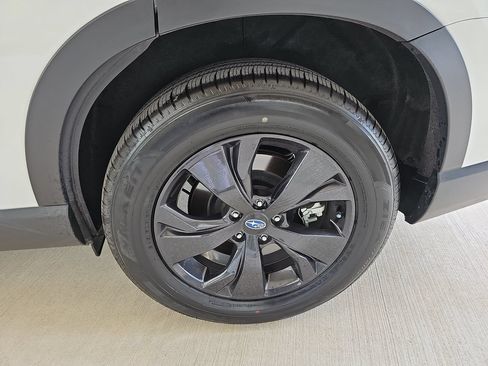 Certified 2026 Subaru Ascent Premium AWD/4WD image 40