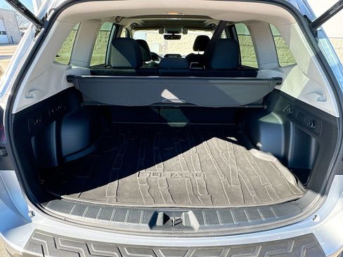 Used 2020 Subaru Forester Premium image 33