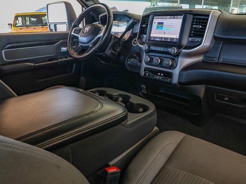 Used 2023 RAM 2500 Big Horn w/ Level 1 Equipment Group image 34