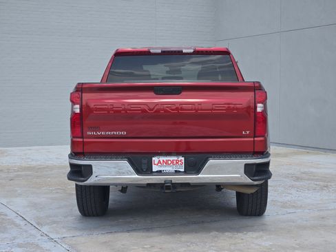 Used 2023 Chevrolet Silverado 1500 LT AWD/4WD image 7