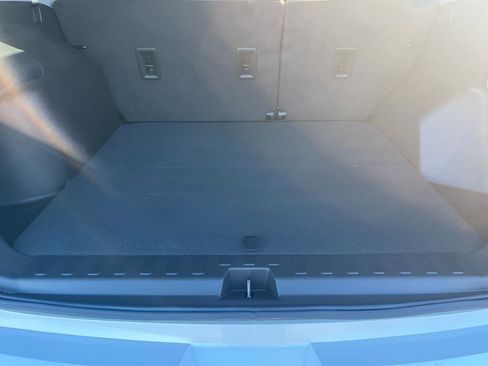 Used 2022 GMC Terrain AT4 image 12