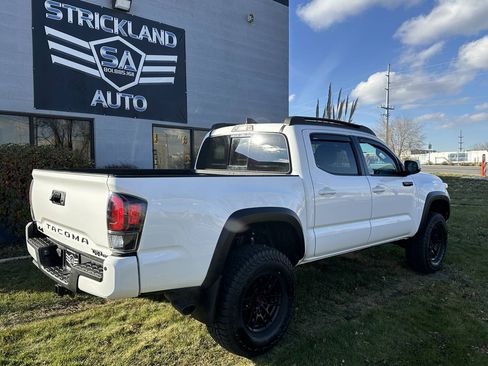 Used 2021 Toyota Tacoma TRD Pro AWD/4WD image 7