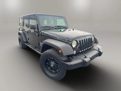 Used 2016 Jeep Wrangler Unlimited Sport w/ Quick Order Package 24S AWD/4WD image 2