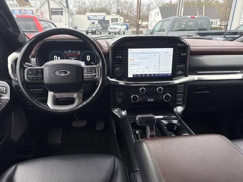 Certified 2022 Ford F150 Lariat w/ Equipment Group 502A High image 12