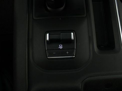 Used 2023 GMC Sierra 1500 Denali w/ Denali Reserve Package image 9