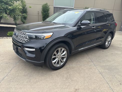 Used 2021 Ford Explorer Limited w/ Equipment Group 301A AWD/4WD image 5