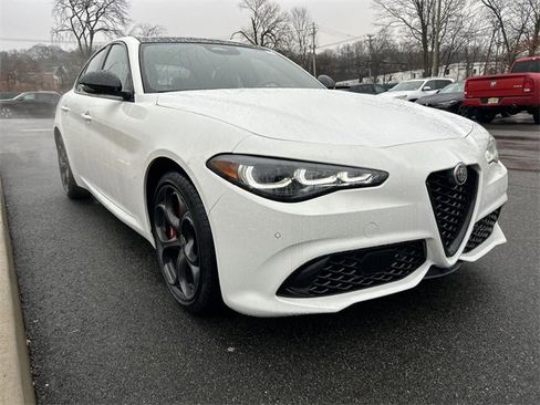 New 2025 Alfa Romeo Giulia AWD w/ Driving Assist Package image 2