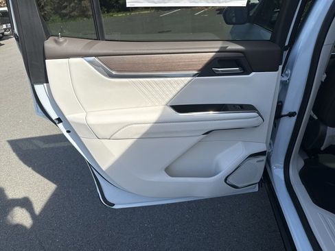 New 2026 GMC Acadia Denali w/ Super Cruise Package image 50