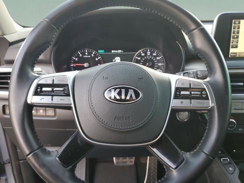 Certified 2020 Kia Telluride SX image 19