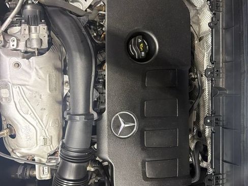 Used 2022 Mercedes-Benz GLB 250 4MATIC image 82