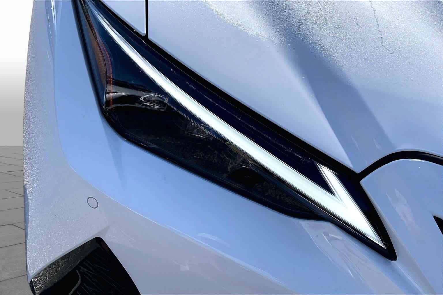 Used 2023 Lexus IS 500 RWD image 27