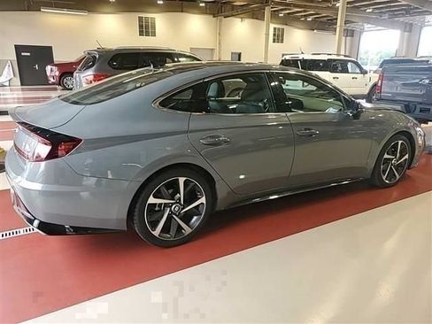 Used 2022 Hyundai Sonata SEL Plus FWD image 4