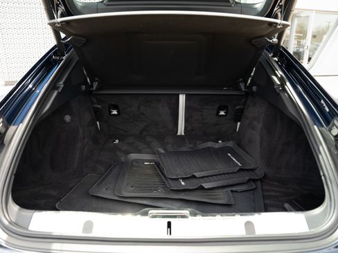 Used 2020 Porsche Panamera 4 image 30