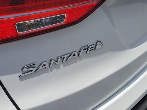 Used 2014 Hyundai Santa Fe Sport w/ Technology Package 04 AWD/4WD image 8