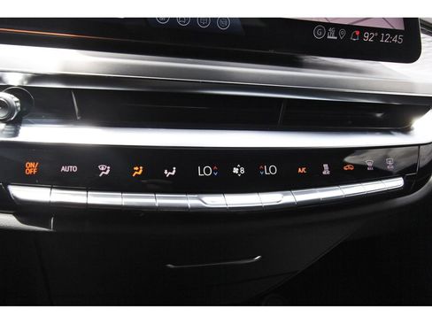 New 2026 Cadillac Lyriq Luxury AWD/4WD image 19