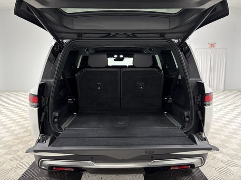 Used 2024 Rivian R1S Adventure AWD/4WD image 15