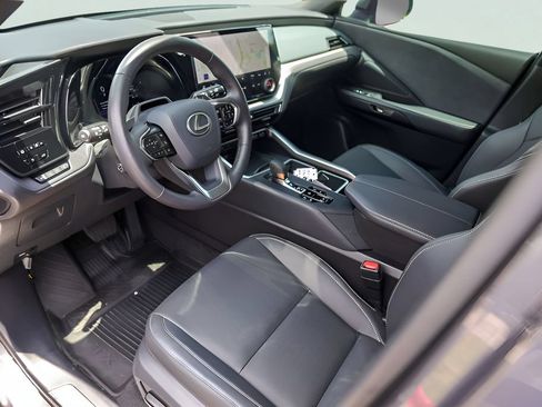 Used 2025 Lexus TX 350 AWD w/ Technology Package image 10