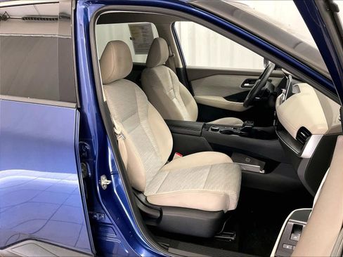 Used 2021 Nissan Rogue SV AWD/4WD image 11