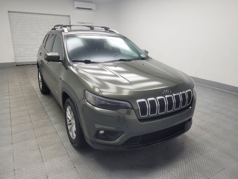 Used 2019 Jeep Cherokee Latitude w/ Popular Appearance Group FWD image 13
