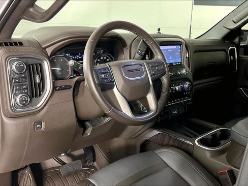 Certified 2022 GMC Sierra 2500 Denali w/ Denali Ultimate Package AWD/4WD image 17