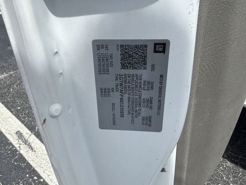 Used 2021 GMC Savana 2500 w/ Driver Convenience Package RWD image 28