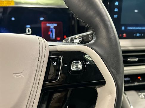 Used 2026 Lincoln Aviator Reserve w/ Illumination Package image 13